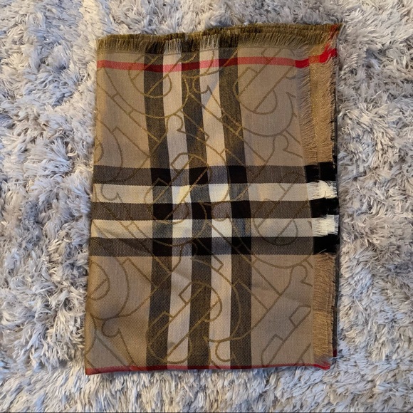 Burberry monogram check scarf - Picture 5 of 13